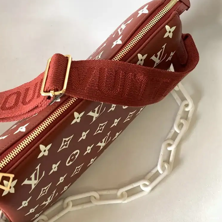 2209DJ0076 Bag LV 0606